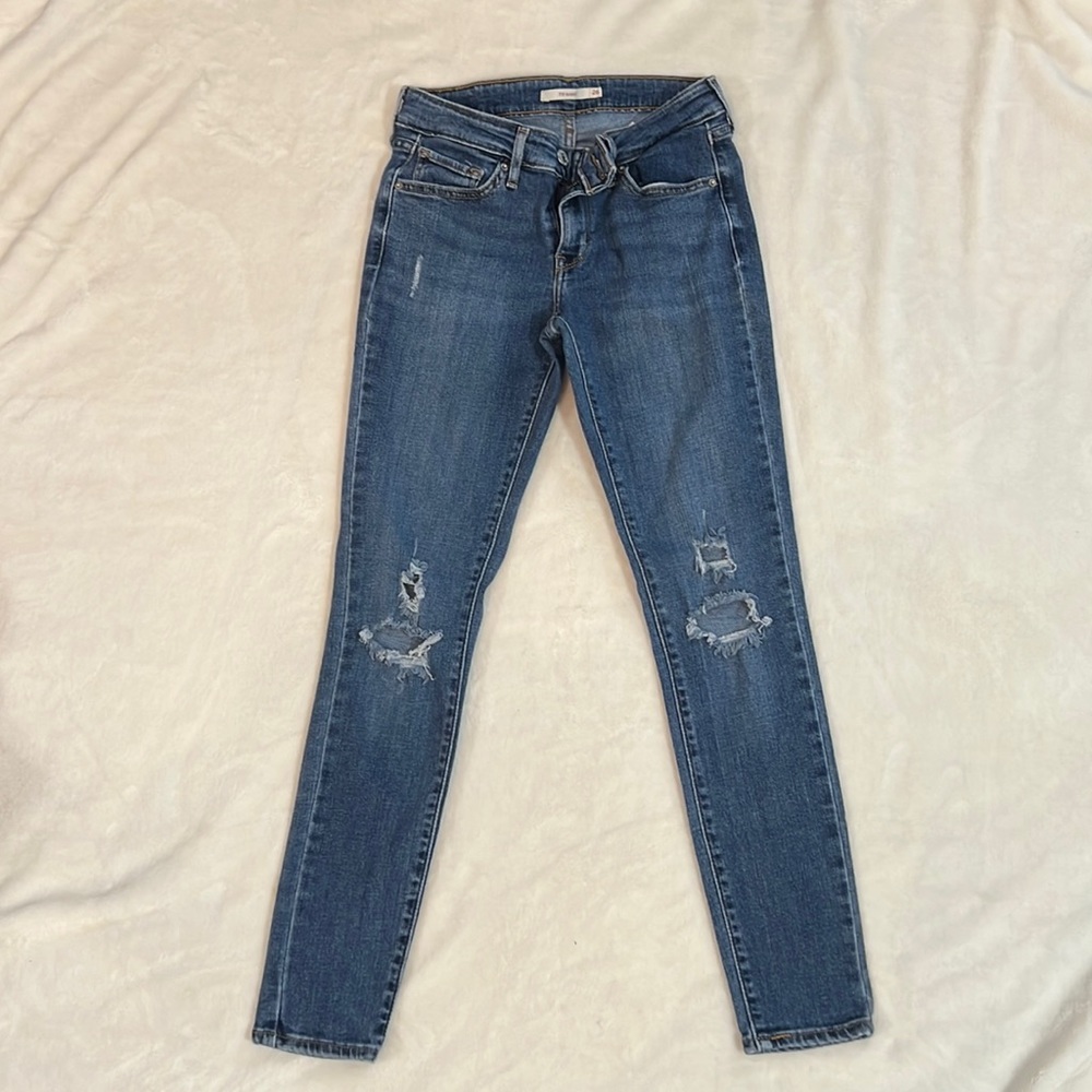 Levi’s 711 skinny Jean